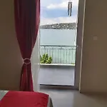 Orion Front Sea * תאולוגוס